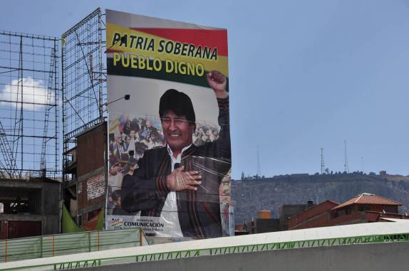 O presidente está em todos os lugares! (em La Paz, capital da Bolívia)
